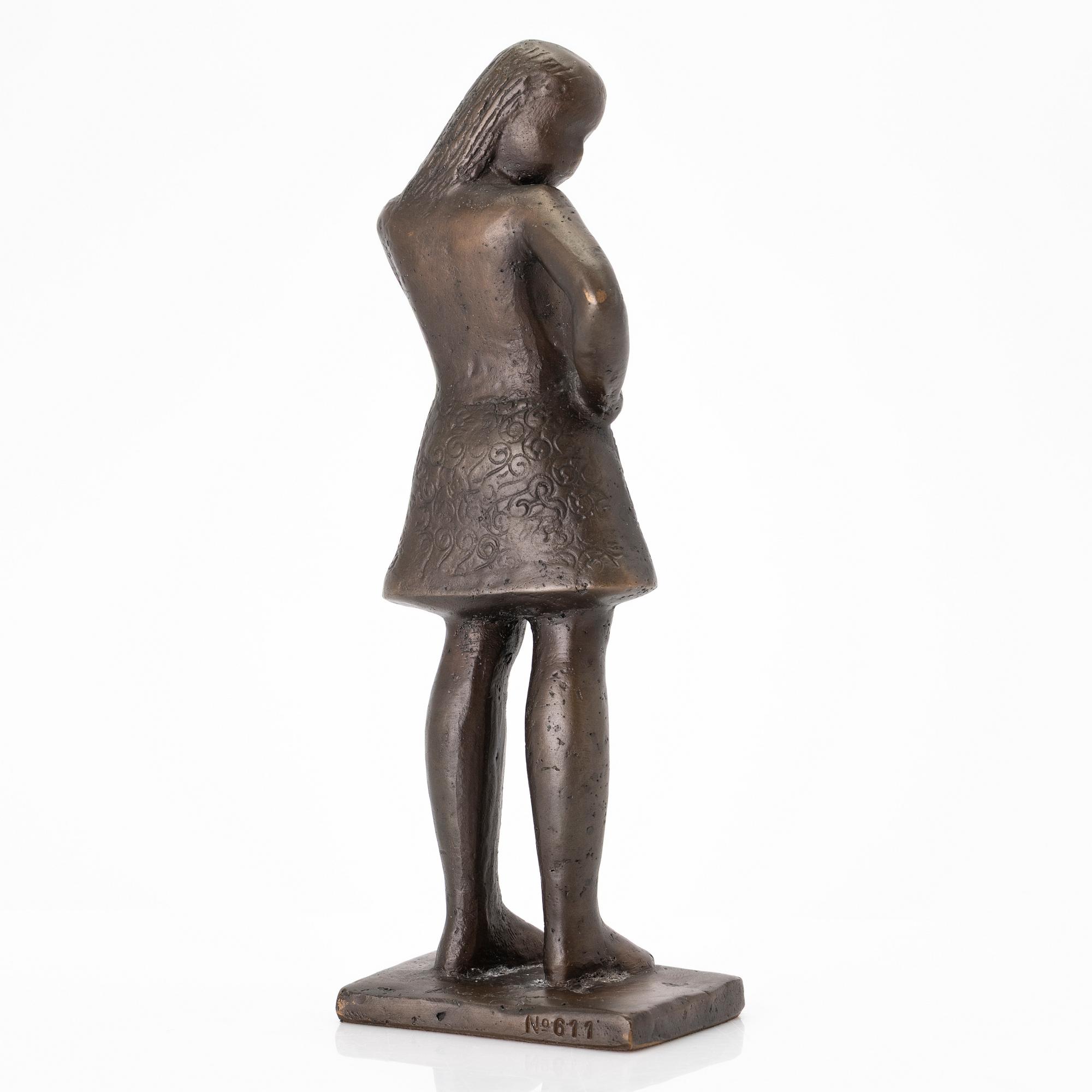 Lisa Larson, skulptur "Tonårsflickan", brons, Scandia Present, ca 1978, nr 611.