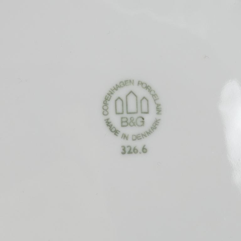 Bing & Grøndahl, a 15-piece 'Musselmalet' porcelain service,  Bing & Grøndahl, Denmark.