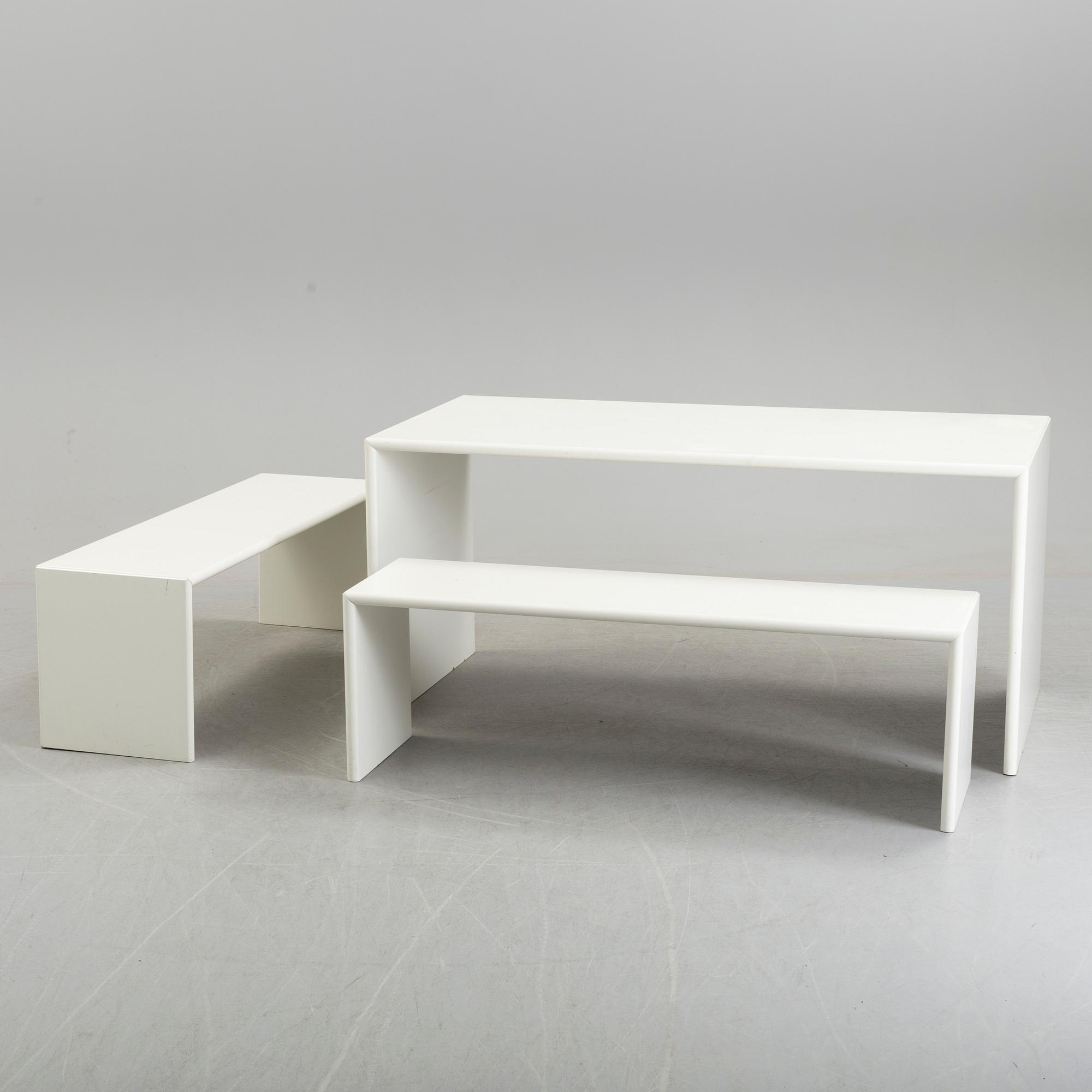 One table and 2 benches "Monterey", 3 pcs, by Peter J Lassen, Montana, 21th century.