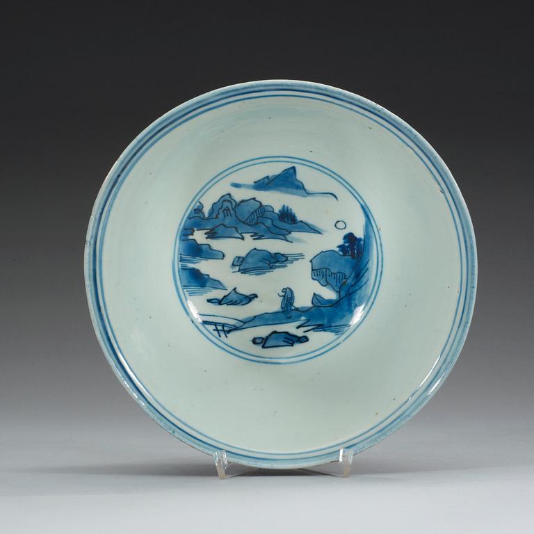 A large blue and white bowl, Ming dynasty, 17th Century with Chenghua six character mark.