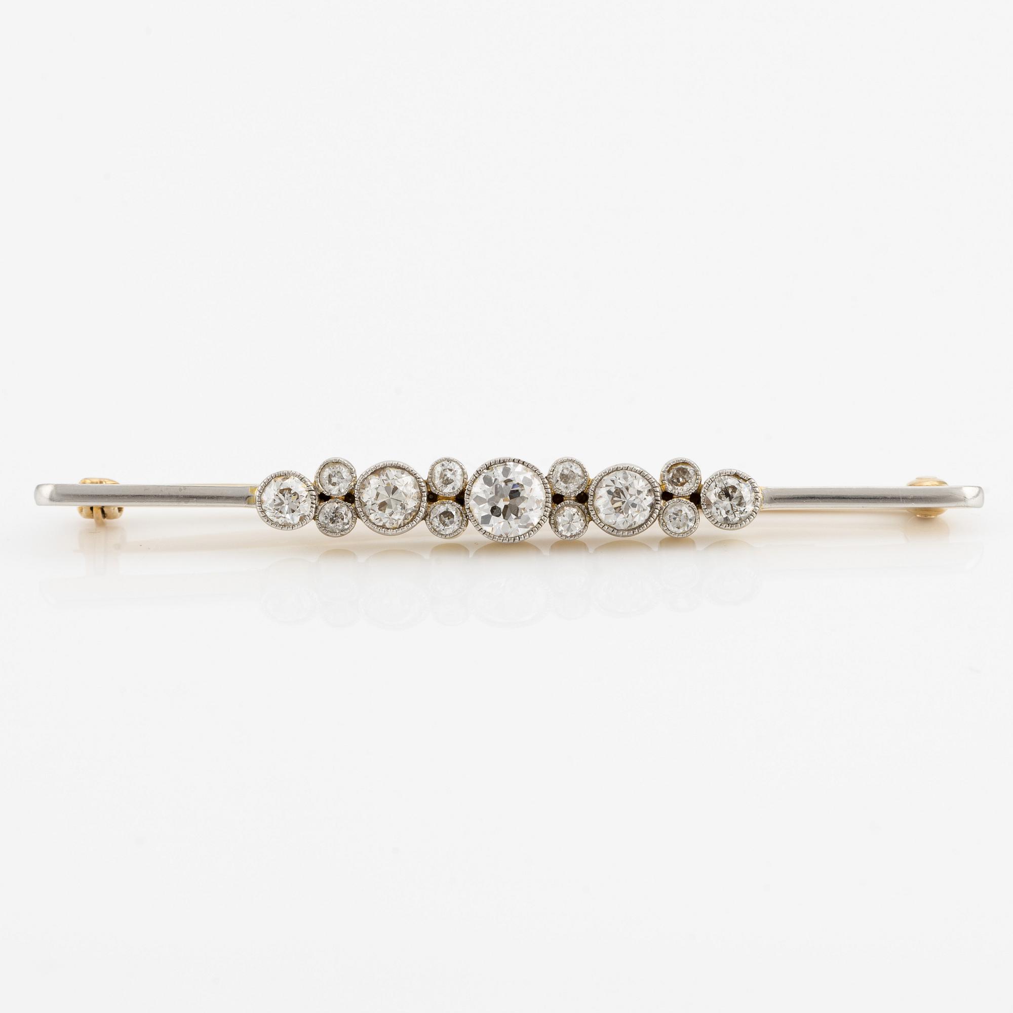 Brosch 18K guld med gammalslipade diamanter.