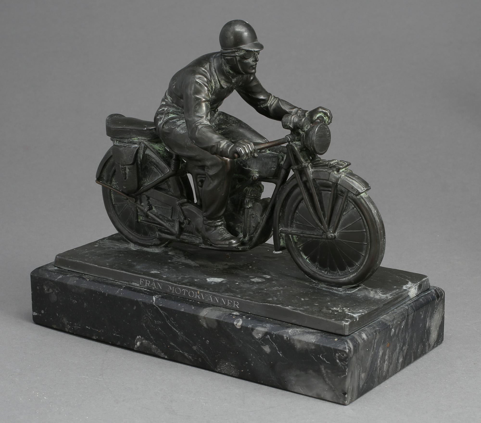 SKULPTUR, patinerad metall, 1900-tal.