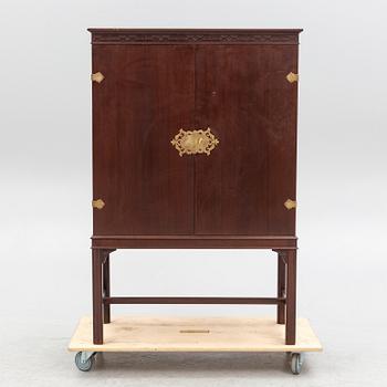 A chinoiserie bar cabinet from Nordiska Kompaniet, Sweden, mid 20th century.