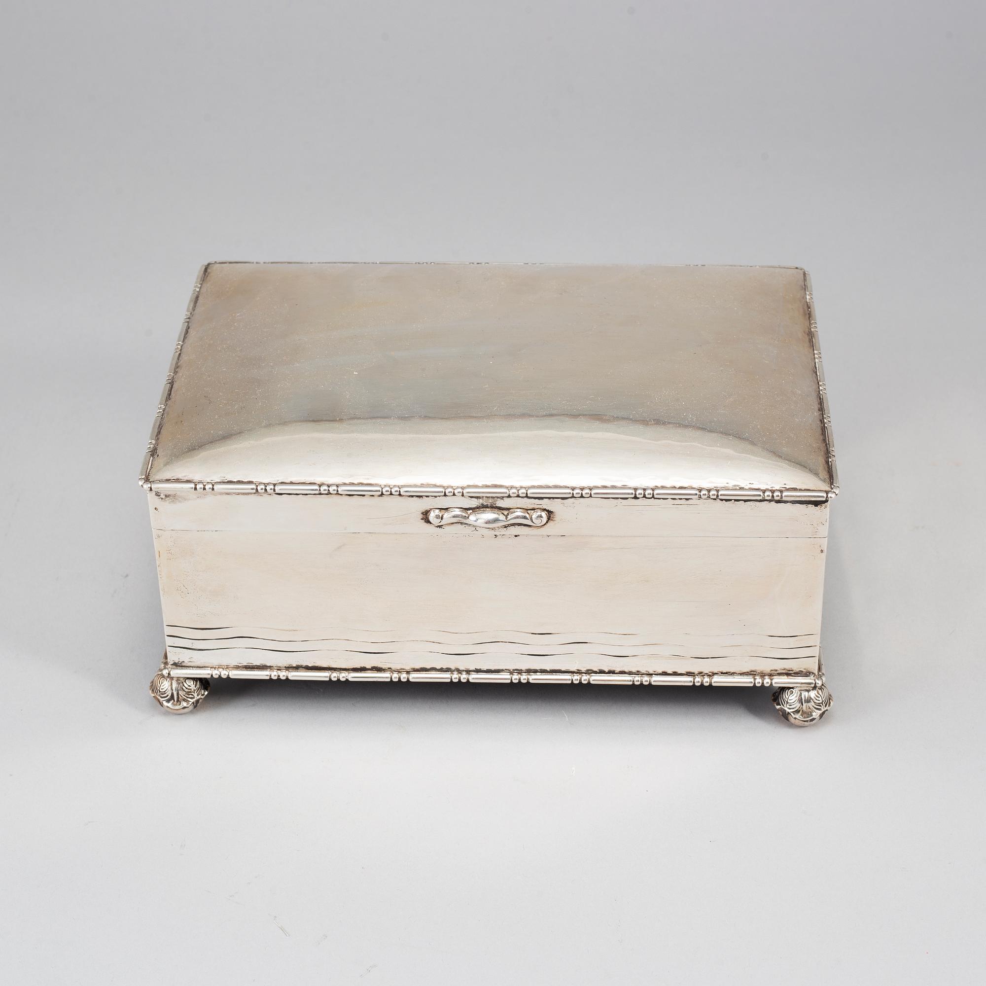 CG Hallberg, skrin, silver, Stockholm 1920.