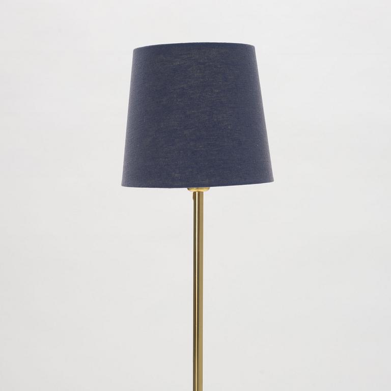 A pair of floor lights, Möller Armatur Eskilstuna, mid 20th Century.