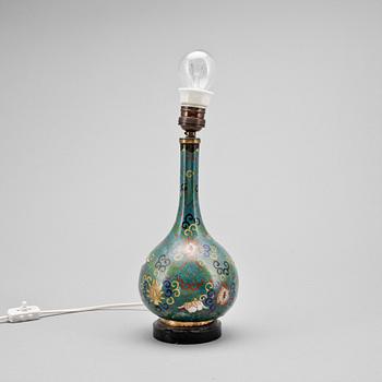 BORDSLAMPA, Cloisonné, Kina, 1900-tal.