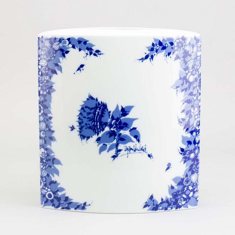 BJÖRN WIINBLAD, vas för Rosenthal 
 Studio Linie porslin 1900-talets andra hälft.