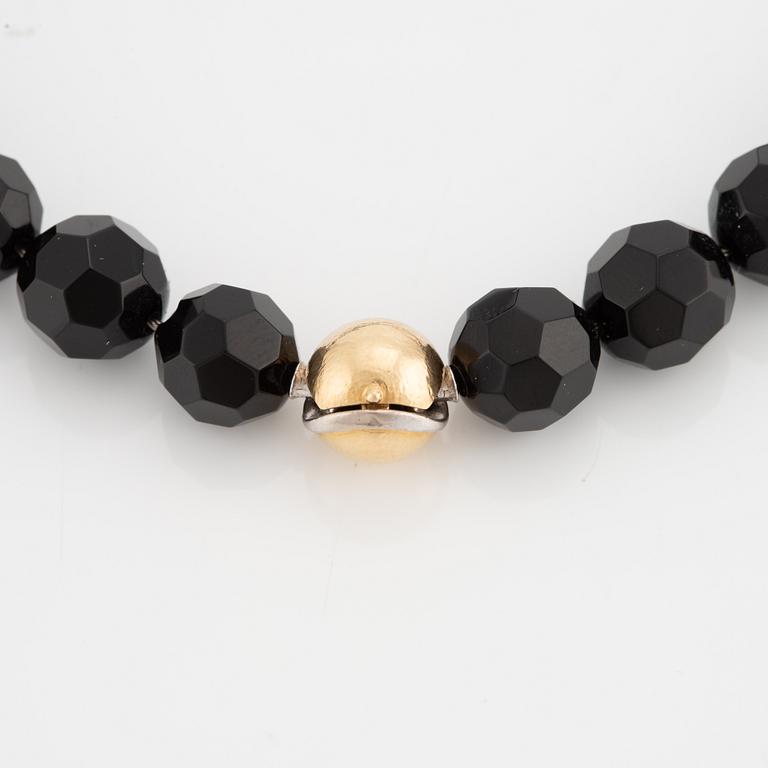 Ole Lynggaard, necklace, 8 pcs, with clasp 18K gold.