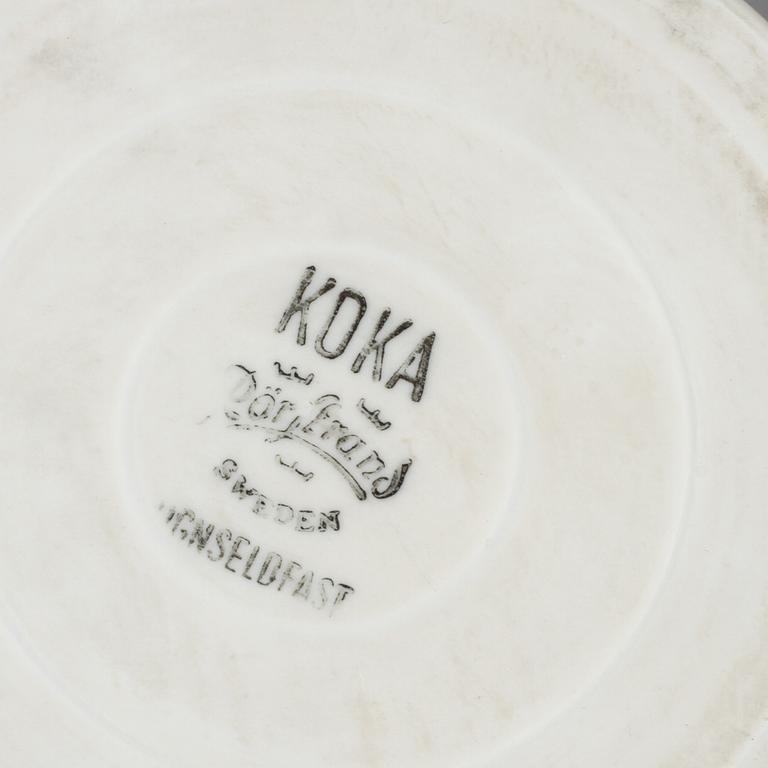 SERVISDELAR, 18 st, porslin, "Koka Blå", Hertha Bengtsson, Rörstrand, 1956-1988.