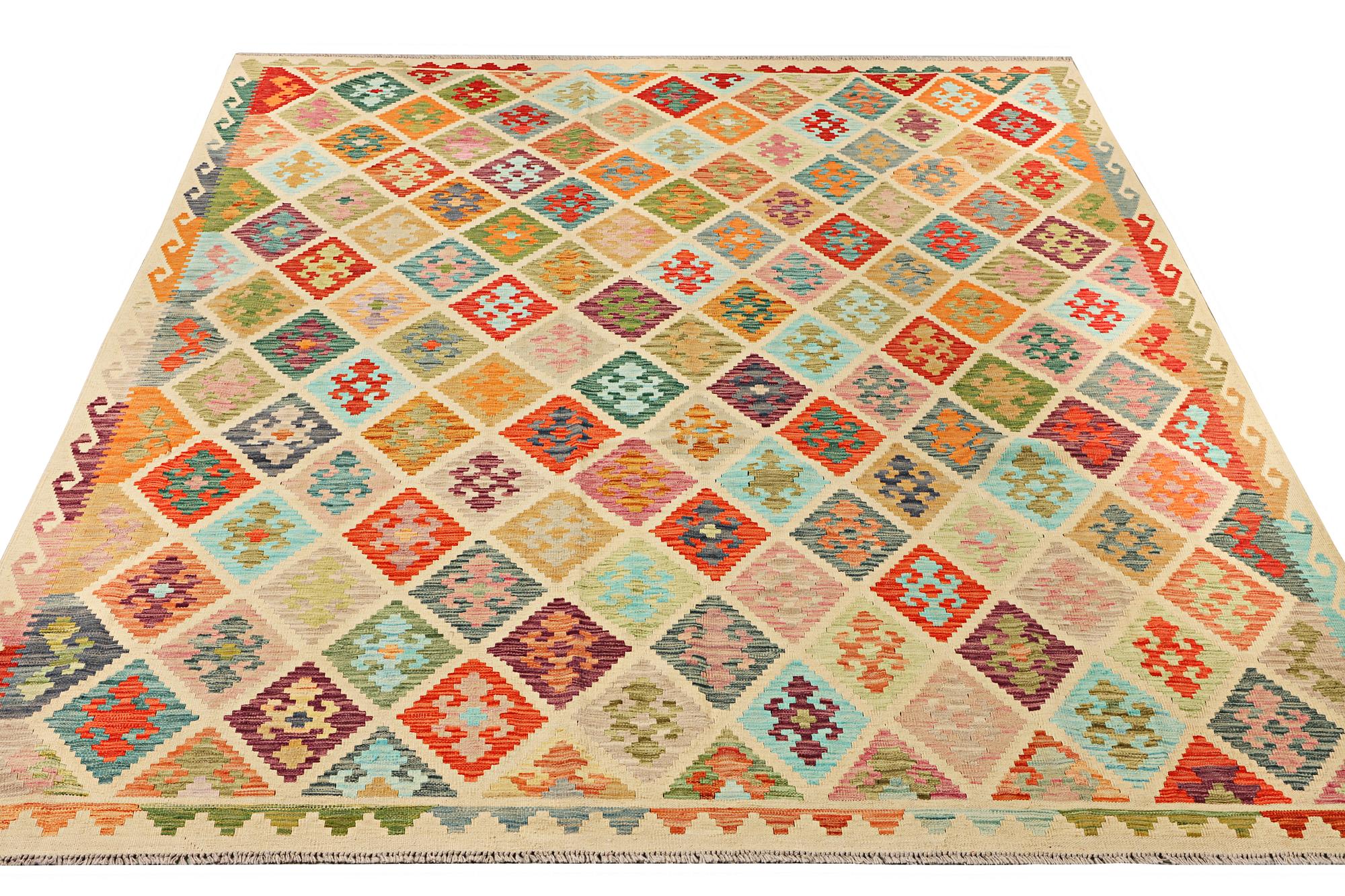 A Kilim carpet, c. 296 x 253 cm.