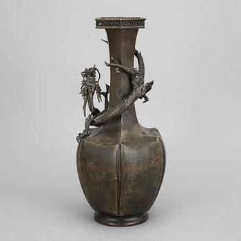 VAS, brons, Japan, Meiji, (1868-1912).