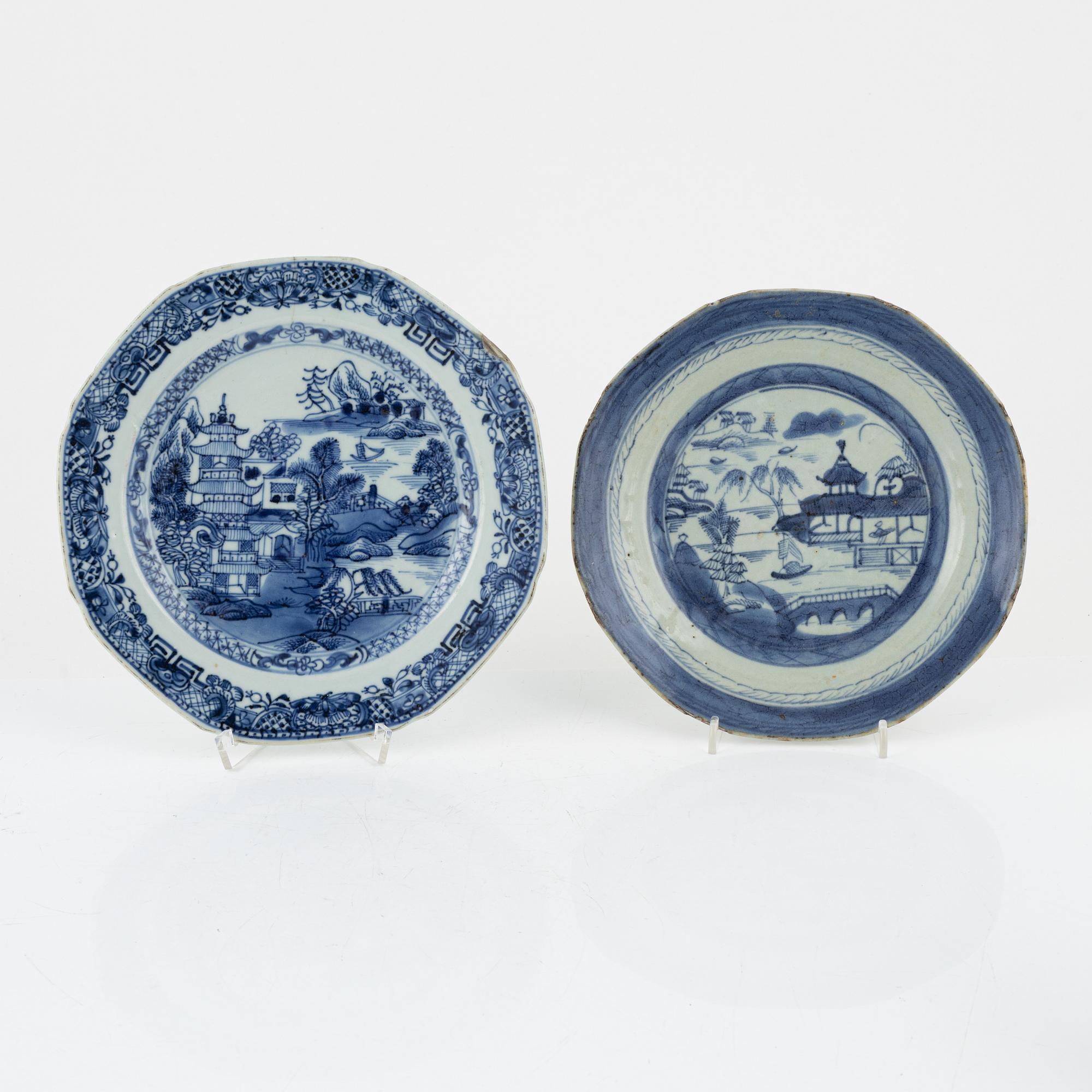 Nine Blue and White Porcelaine Plates, China, 18th-19th century.