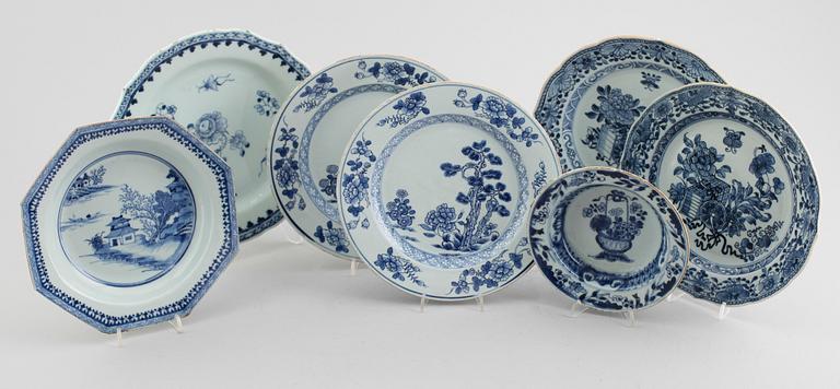 TALLRIKAR, 7 delar, porslin, Kina, 1700-/1800-tal.