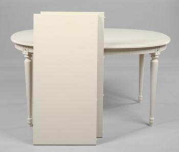 MATSALSMÖBLEMANG, 9 delar, gustaviansk stil, 1900-talets andra hälft.