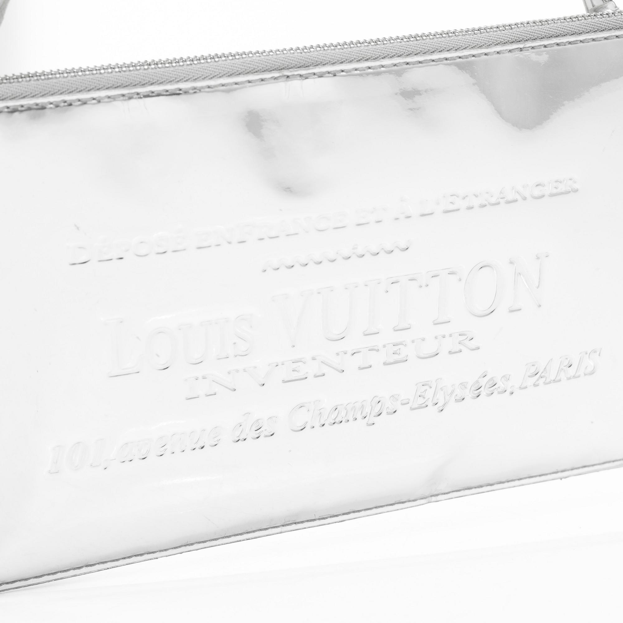 Louis Vuitton, clutch, "Miroir Pochette Platt Pouch", 2006.