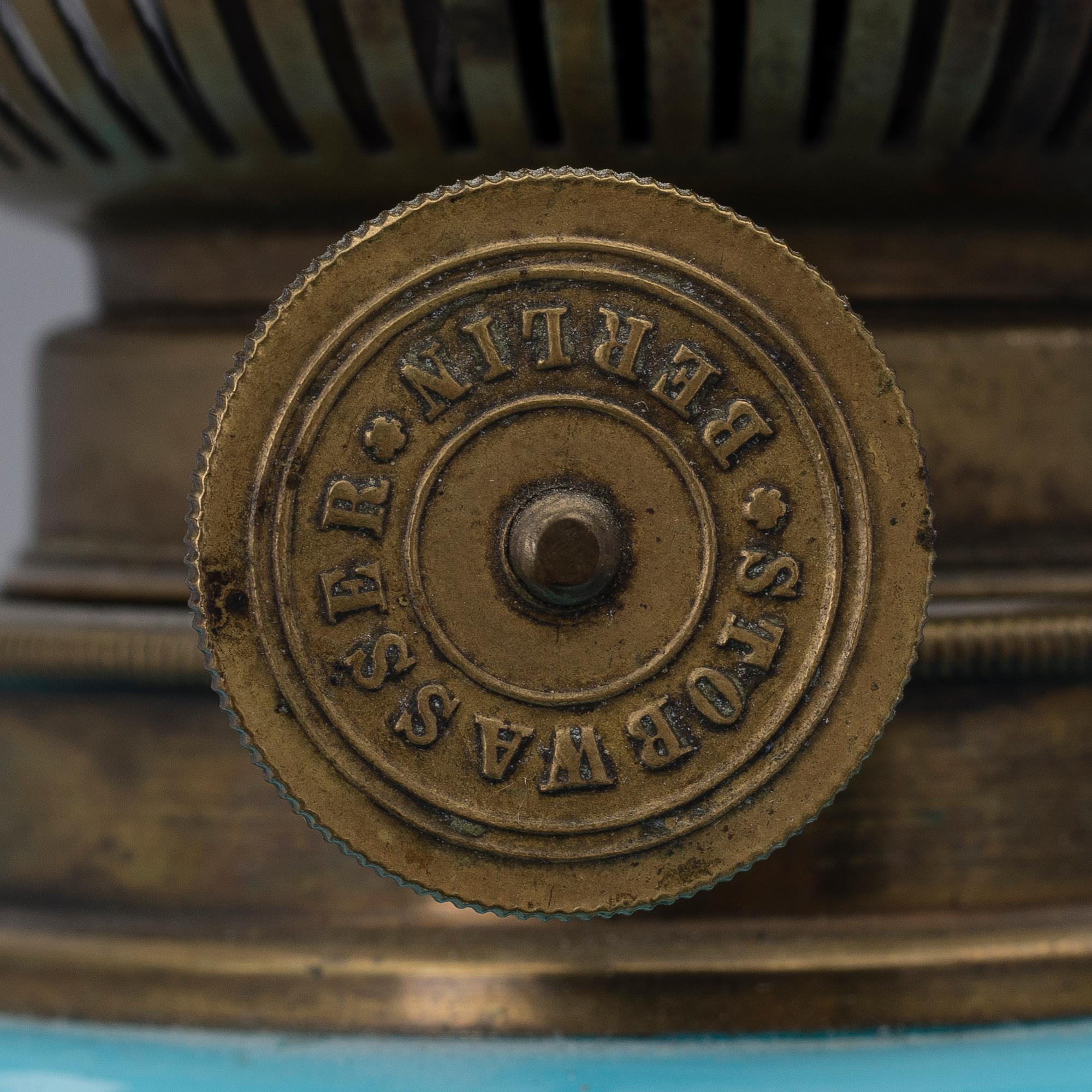 FOTOGENLAMPA, märkt "Stobwasser Berlin", 1800-talets slut.