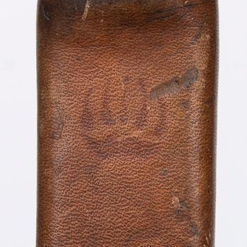 PUUKKO-KNIV, rostfritt stål, nylon och mässing, Tapio Wirkkala. Formgiven 1961.