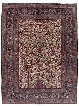 308. A carpet, semi-antique, Mashad/Moud, ca 431 x 324 cm.