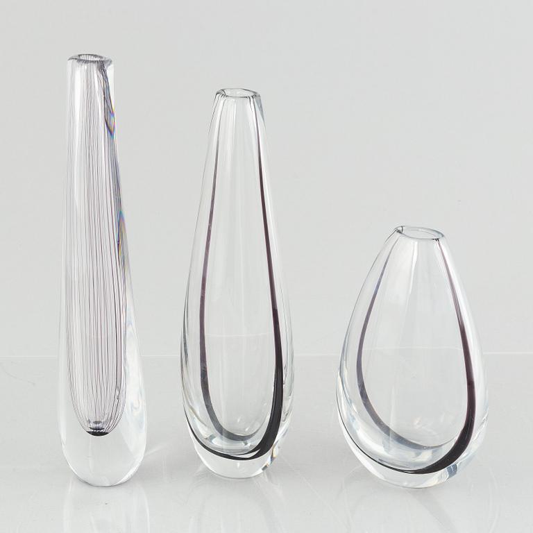 Vicke Lindstrand, a set of three glass vases, Kosta.