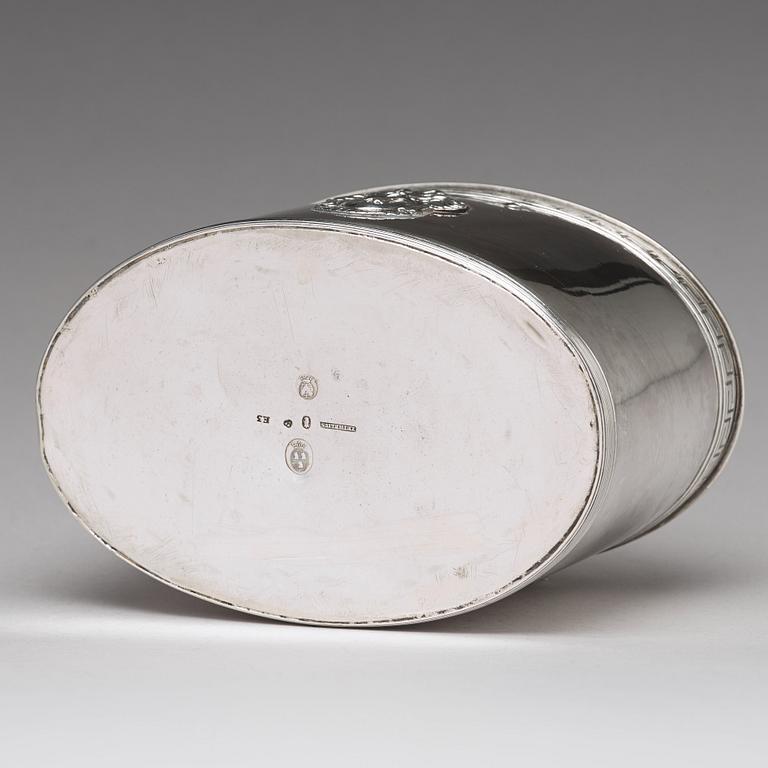 A Swedish 19th century silver sugar-casket, mark of Adolf Zethelius, Stockholm 1811.