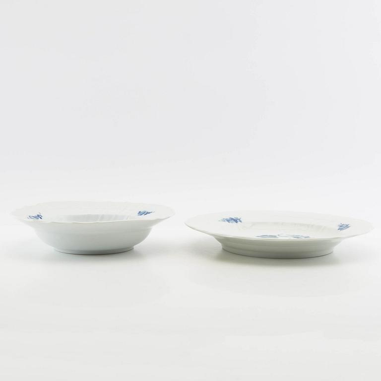 Servis  "Blå Blomst" ca 59 dlr Royal Copenhagen Danmark porslin.