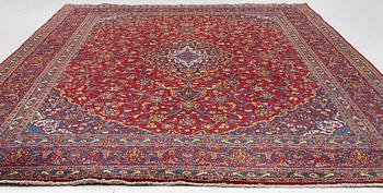 Matta, Keshan, ca 420 x 282 cm.