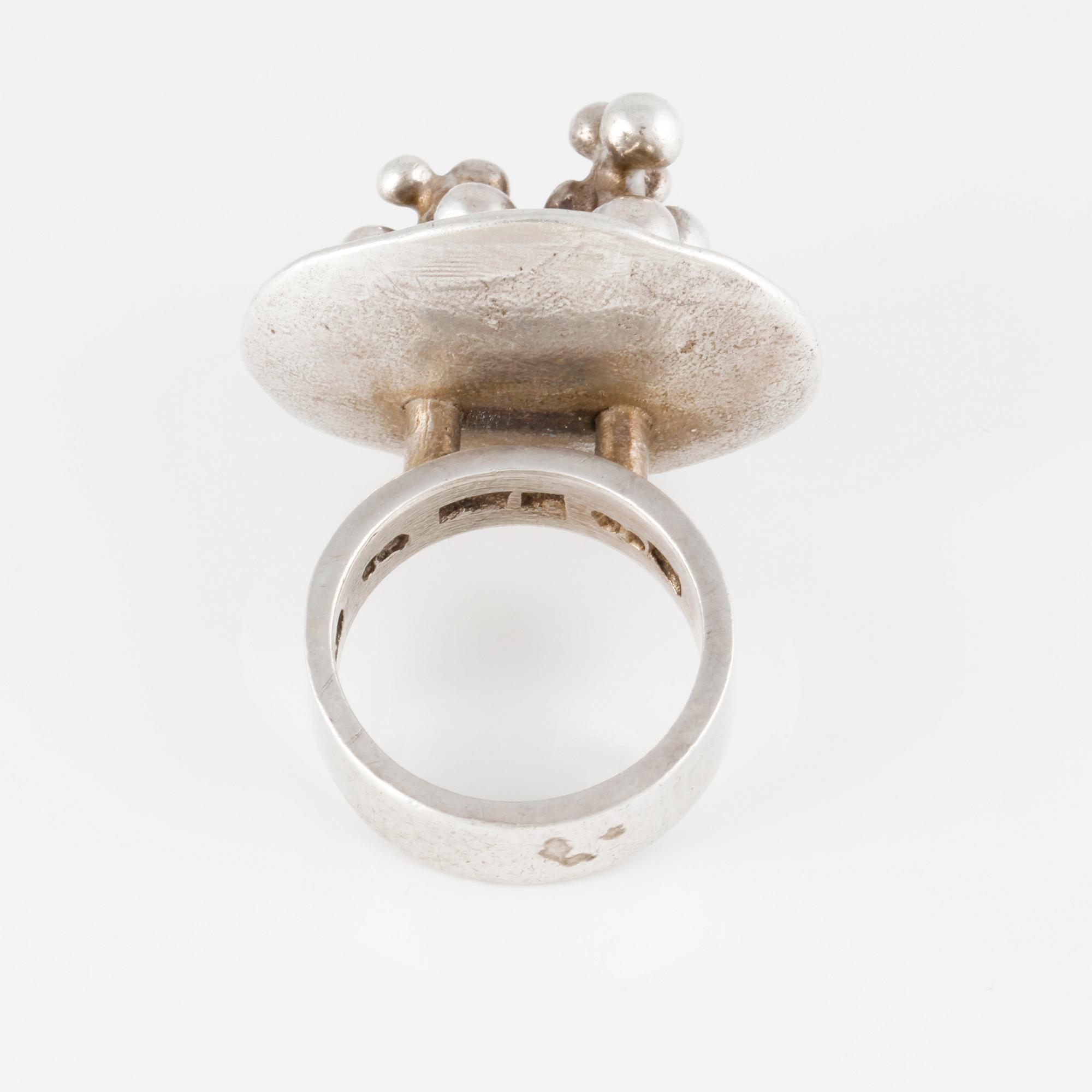RING, sterlingsilver, Scandesign, Malmö, 1970. Vikt 18,4 gram.