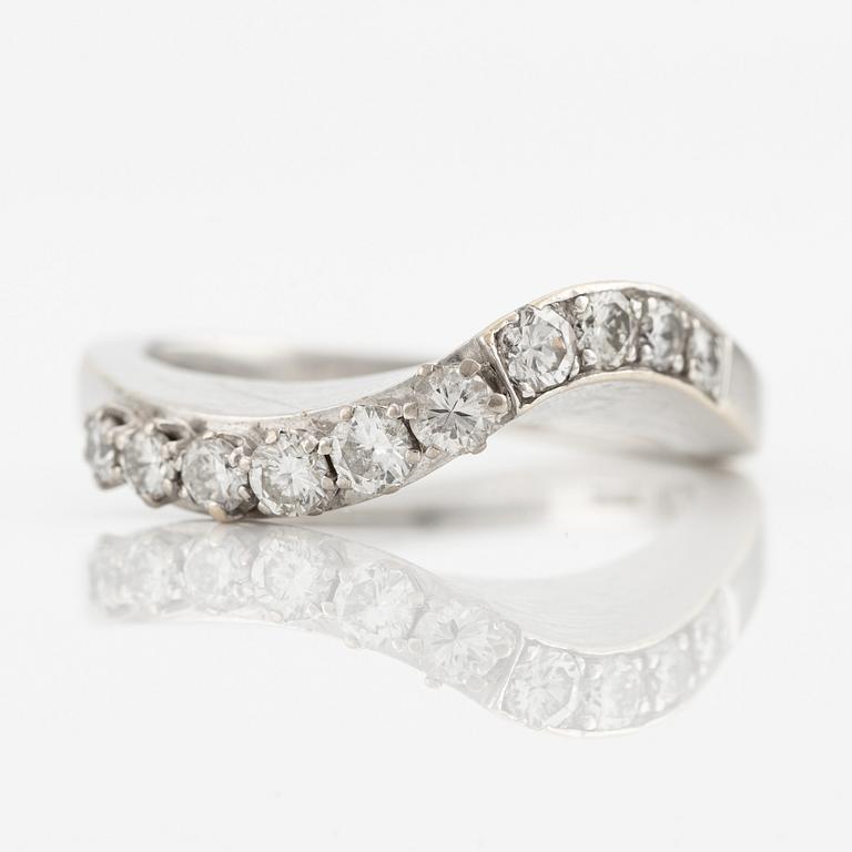 Ring W.A Bolin, design Barbro Littmarck, 18K white gold with brilliant-cut diamonds.