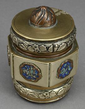 BURK, sekelskiftet 1800/1900.