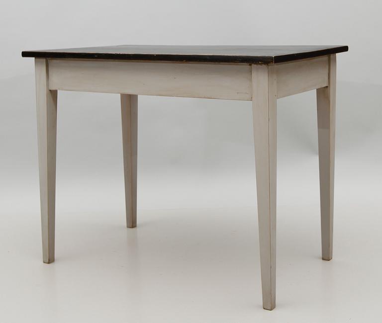 SKRIVBORD, 1900-talets första hälft.