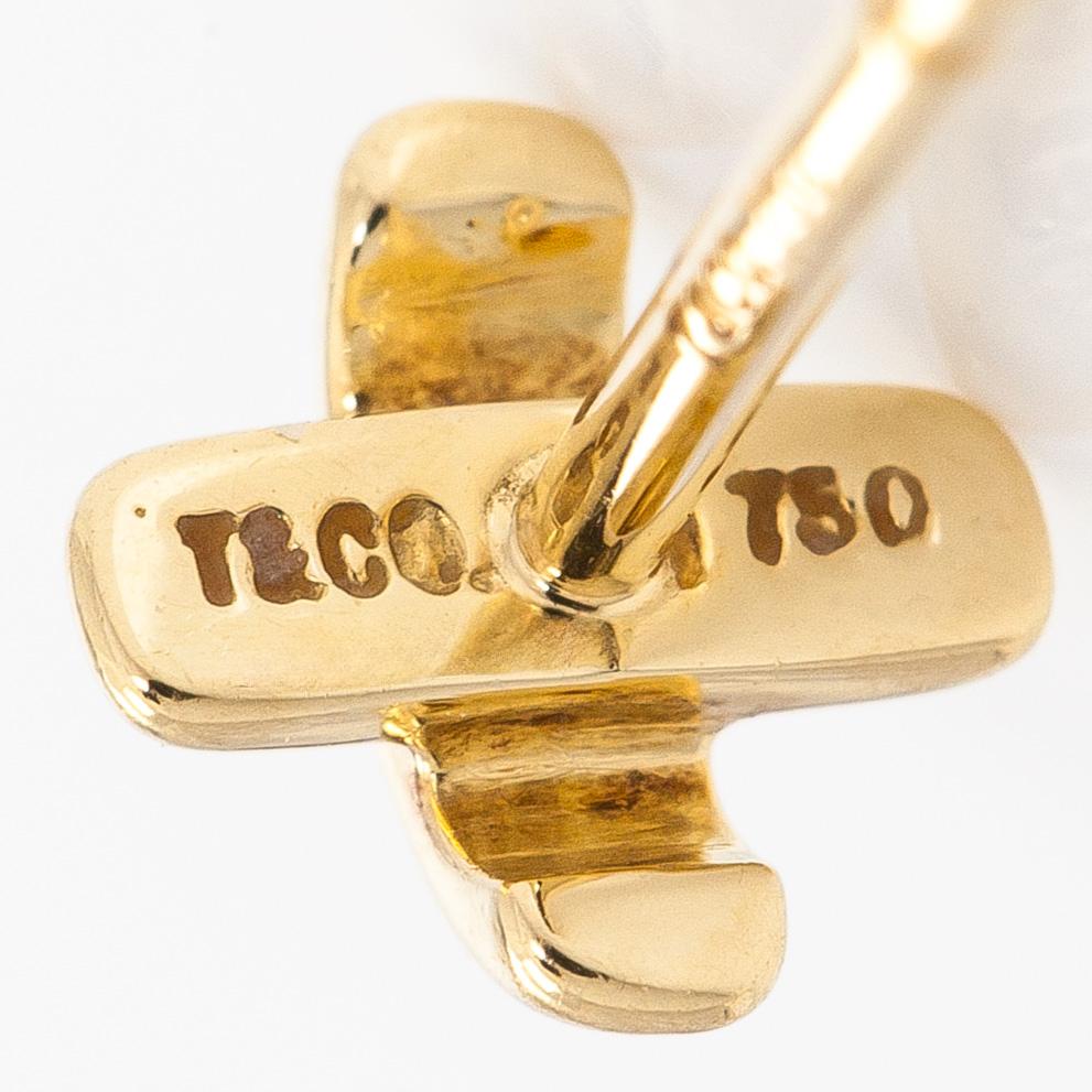 Tiffany & Co, korvakorut, "Cross Stitch", 18K kultaa.