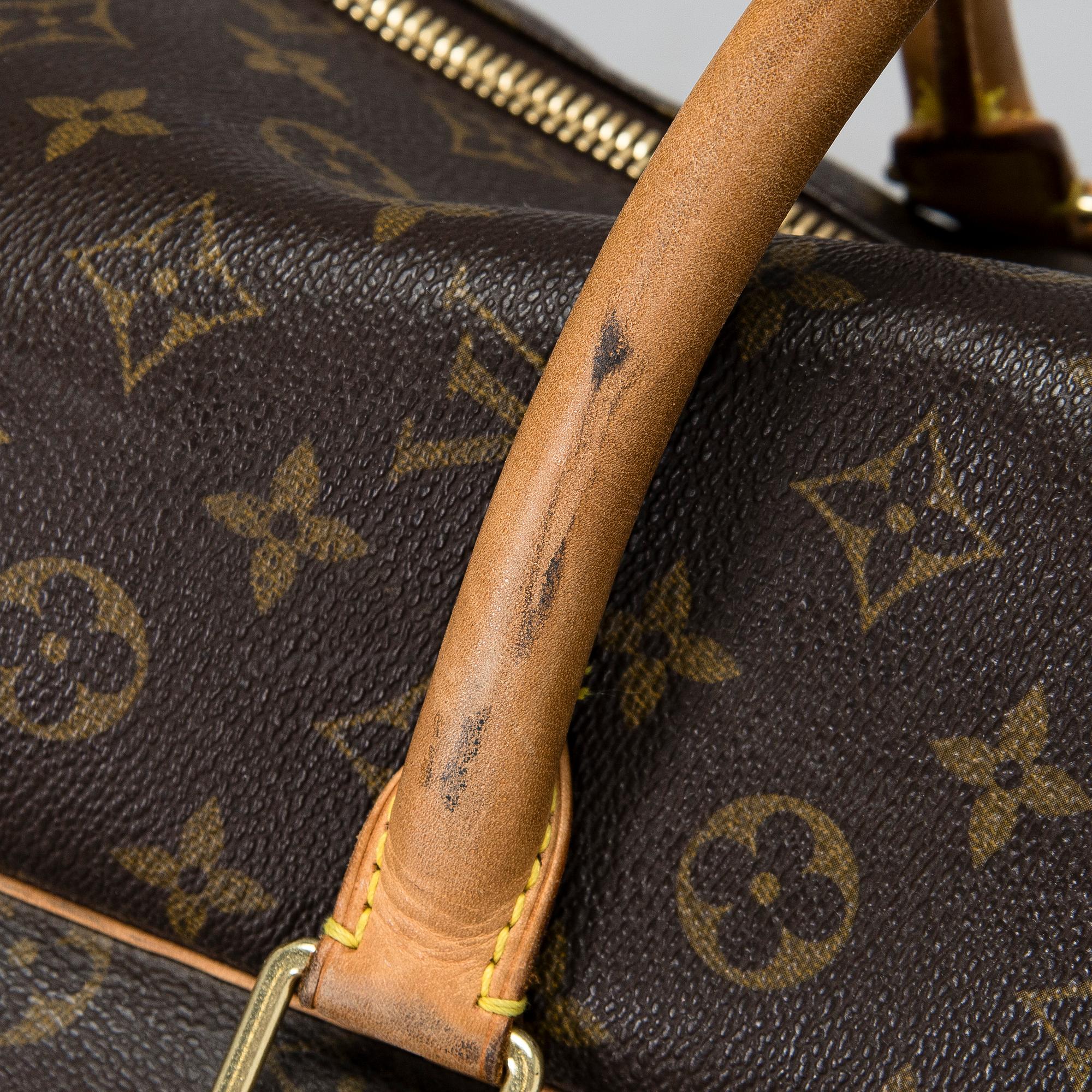 Louis vuitton sirius 70 suitcase hotsell