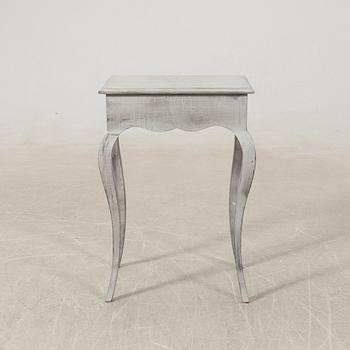 Bord 1900-talets första hälft.