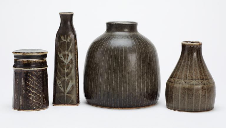 A Carl-Harry Stålhane stoneware lidded jar and three vases, Rörstrand.