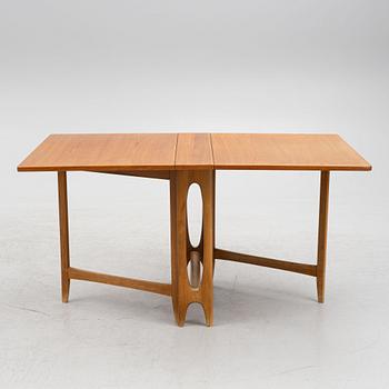 Bendt Winge, a drop-leaf dining table, Kleppes Møbelfabrik, Norway, 1960's.