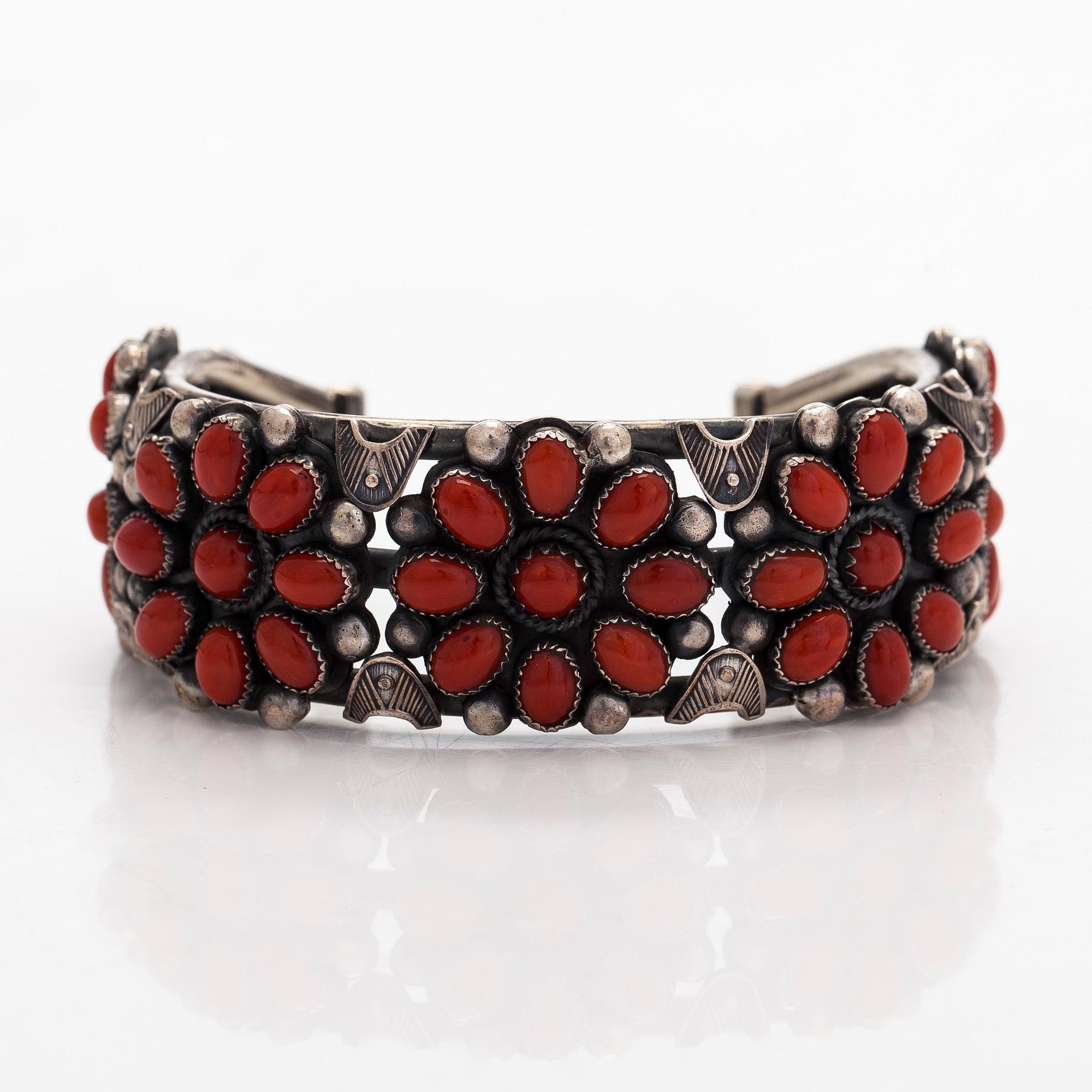 Paul Begay, cuff bracelet, cabochon cut corals, silver.
