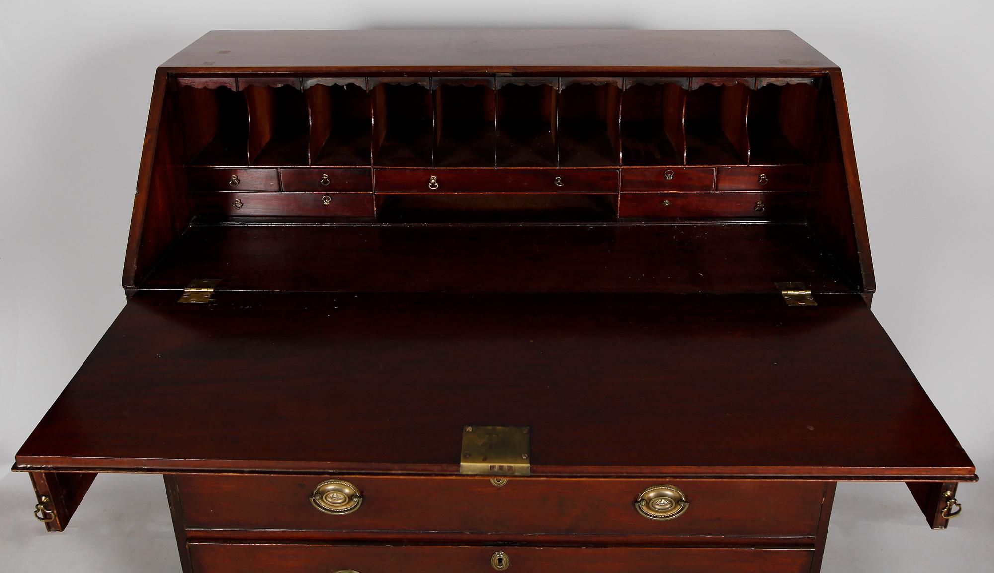 SNEDKLAFFSEKRETÄR, 1700-tal.