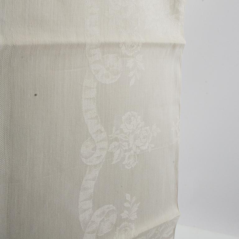 Napkins 12 pcs and 6 pcs damask early 20th century.