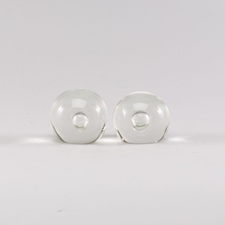 Two italian Cenedese glass paperweights. 1970.