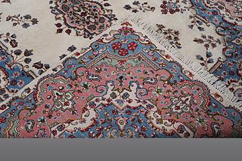 A carpet, Kirman, ca 280 x 213 cm.