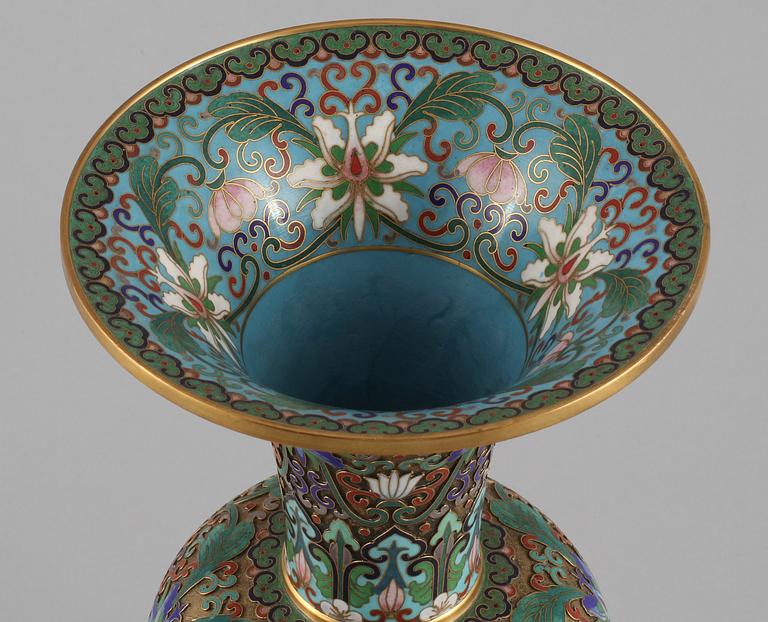 VAS, cloisonné, orientalisk, 1900-tal.