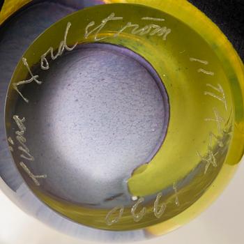 TIINA NORDSTRÖM, a vase signed Tiina Nordström Iittala 1990.