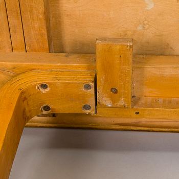 Alvar Aalto, A mid-20th Century '92' dining table for O.Y. Huonekalu-ja Rakennustyötehdas A.B.