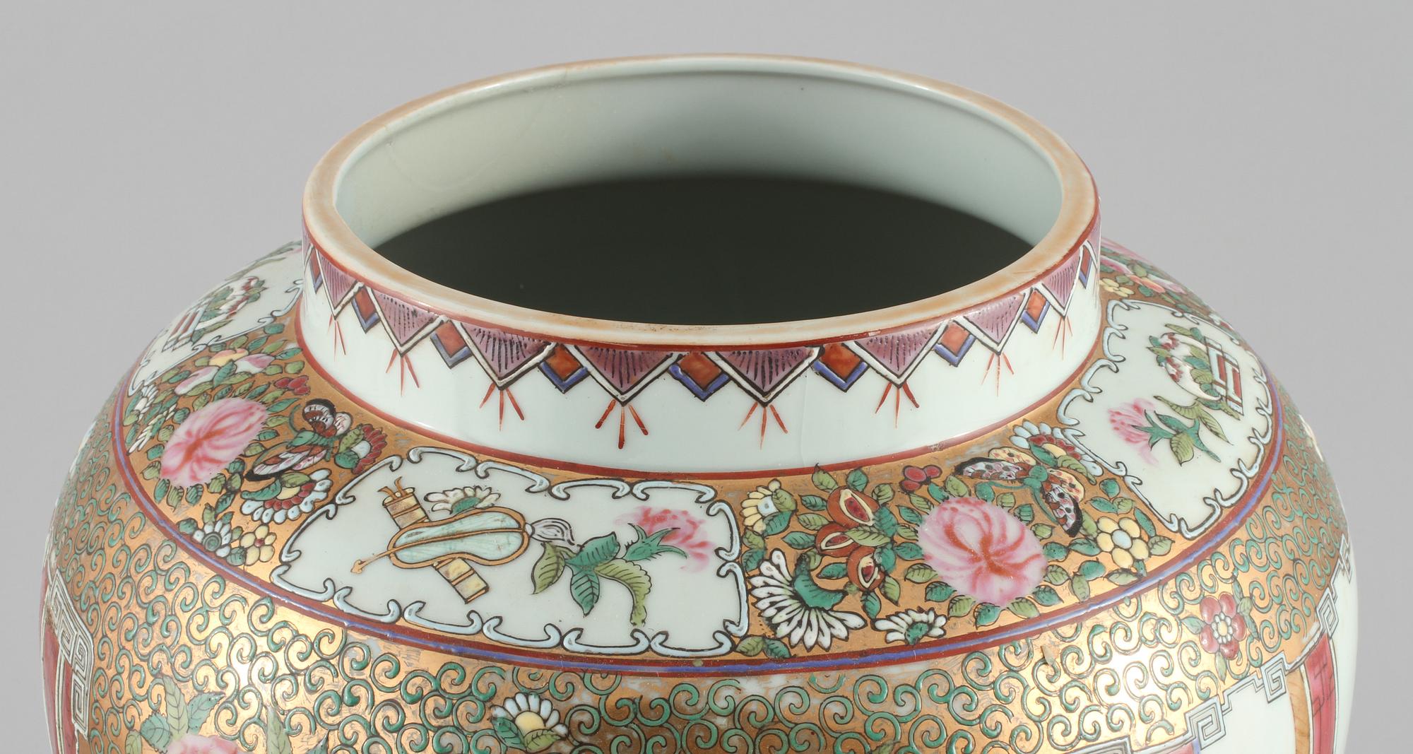 LOCKURNA, porslin, Kanton, Kina, 1900-tal.