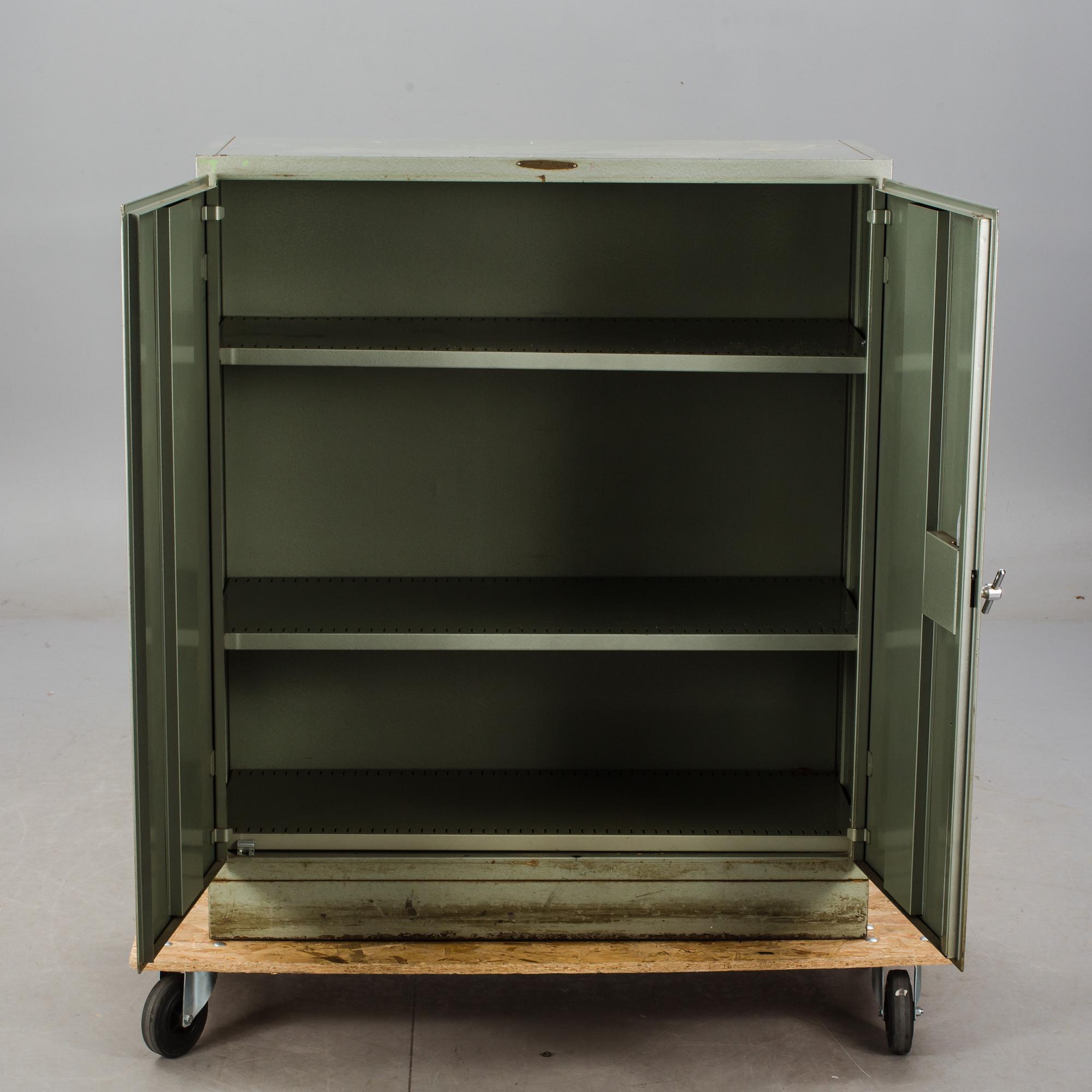 SKÅP, Plåt. Lindqvist Stålmöbler, Motala.