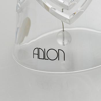 Jälkiruokamaljoja / samppanjalaseja, 12 kpl Waterford ja pöytäkello, 1960/70-luku.