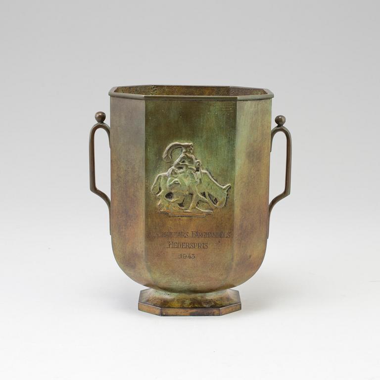 JUST ANDERSEN, vas av brons, GAB, Stockholm. Modellen i produktion omkring 1927-1943.