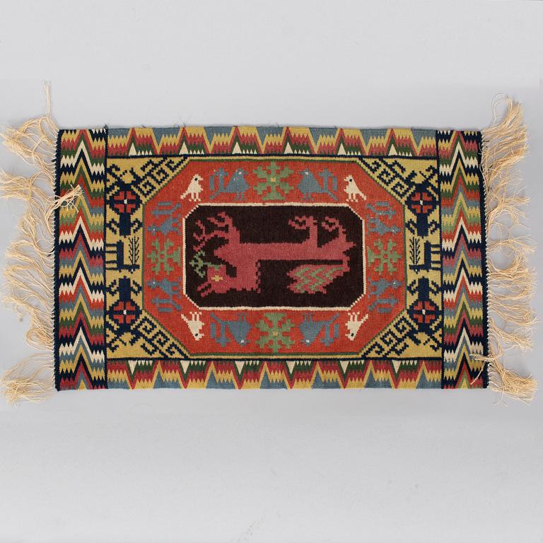 ALLMOGE, 7 delar, bl a 4 skäktknivar, 1800-tal.