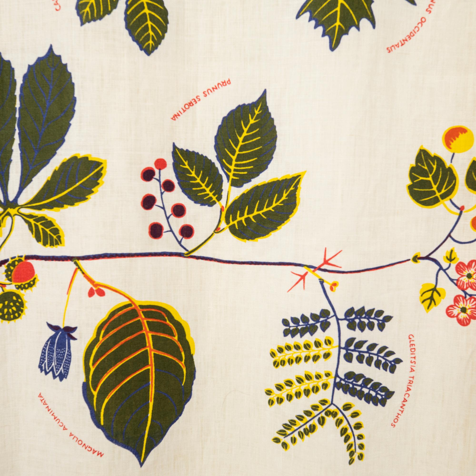 Josef Frank, curtains, a pair, "US Tree", Svenskt Tenn Company.