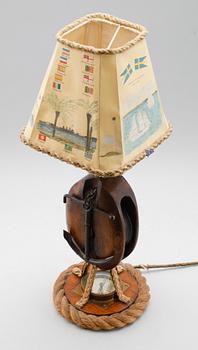 BORDSLAMPA, 1900-talets första hälft.